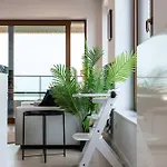 아파트 Perfectly Situated With Amazing Views 오스텐드