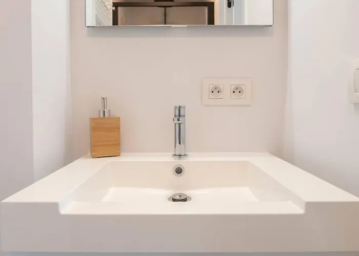 Perfectly Situated With Amazing Views