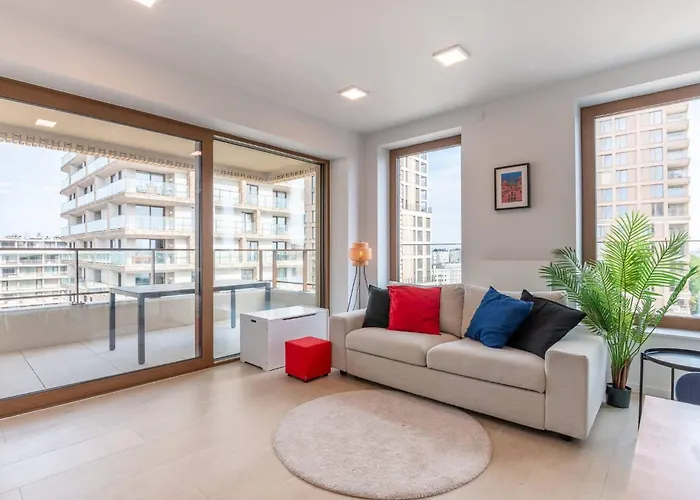 Perfectly Situated With Amazing Views